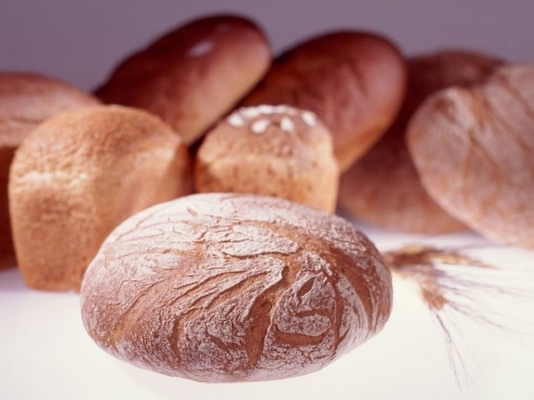 Forma fluida semi- del fosfato degli emulsionanti alimentari dell'apprendista naturale tricalcico del pane