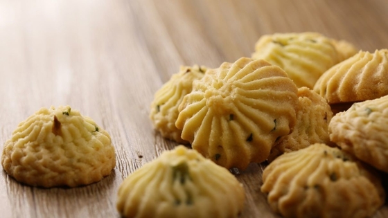 215-664-9 gli esteri naturali di acido grasso del sorbitano degli emulsionanti alimentari misurano la cera giallo-chiaro E491