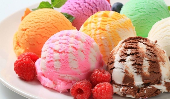 67784-82-1 esteri naturali del poliglicerolo degli emulsionanti alimentari della polvere giallastra grassa E475 degli acidi PGE