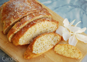 L'emulsionante del pane bianco prolunga la durata di prodotto in magazzino, migliora la struttura di pane