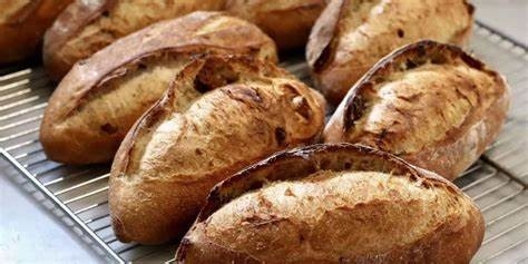 Il gusto neutrale tiene gli emulsionanti molli del pane