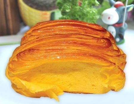 La struttura superiore del pane del gel dell'apprendista giallastro del pane ha amplificato ammorbidire rapido del volume del pane