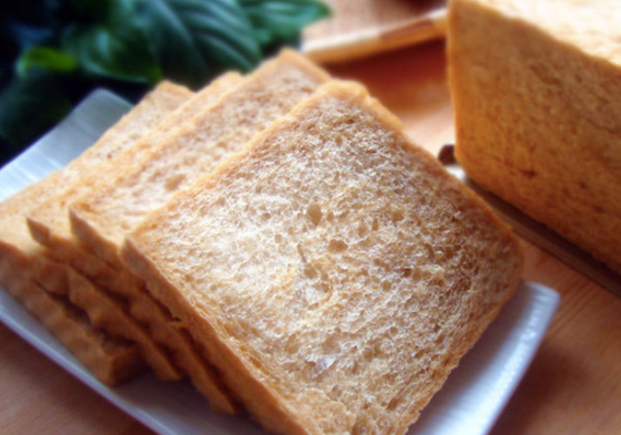 Emulsionante alimentare Ester Of Sorbitan And Stearic acida (abbreviazione SMS)